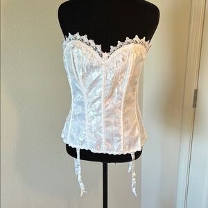 Elegant White Lace Corset Top